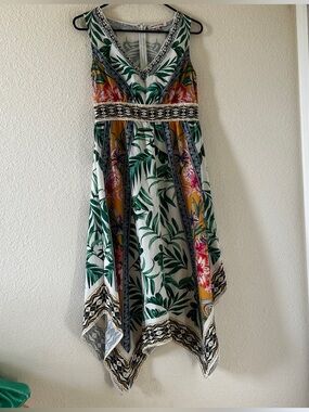 Jealous Tomato Tropical Handkerchief Hem V-neck Midi Dress Women’s Small